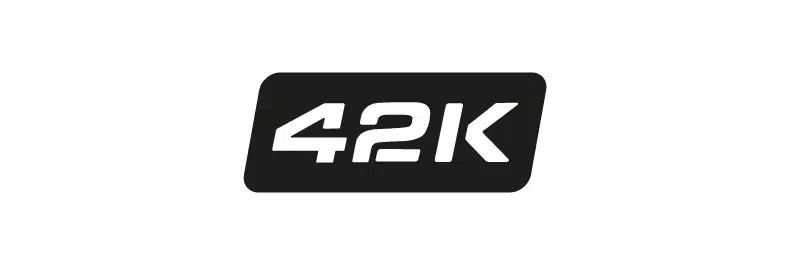 logo 42k running carrera solidaria 1km1vida sariegos 2026